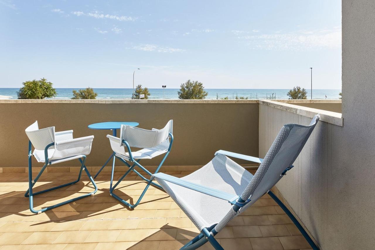 Hotel Tritone Senigallia Exterior photo