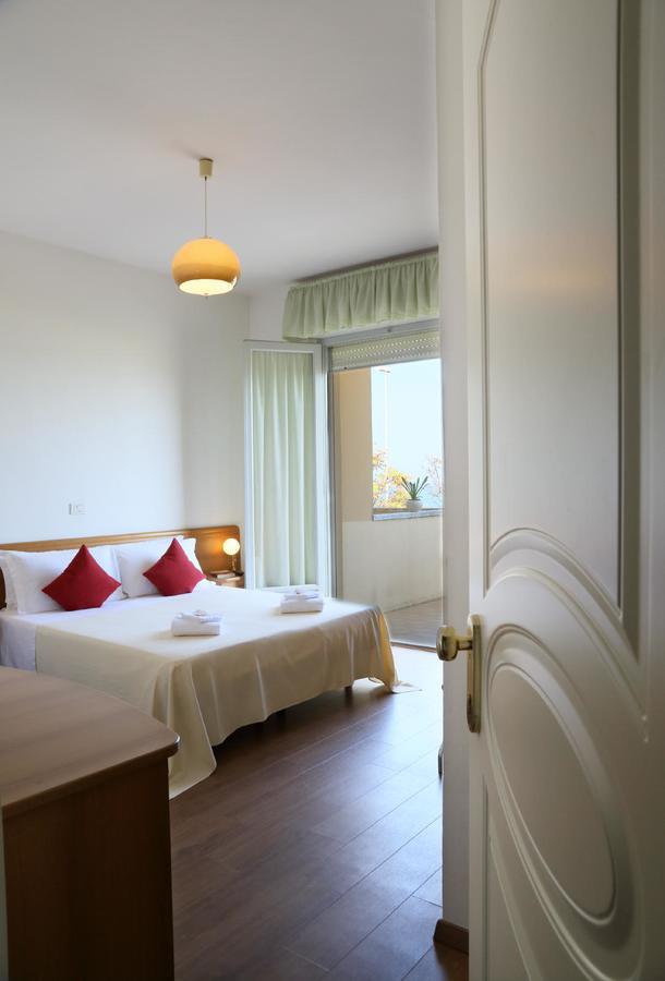 Hotel Tritone Senigallia Exterior photo