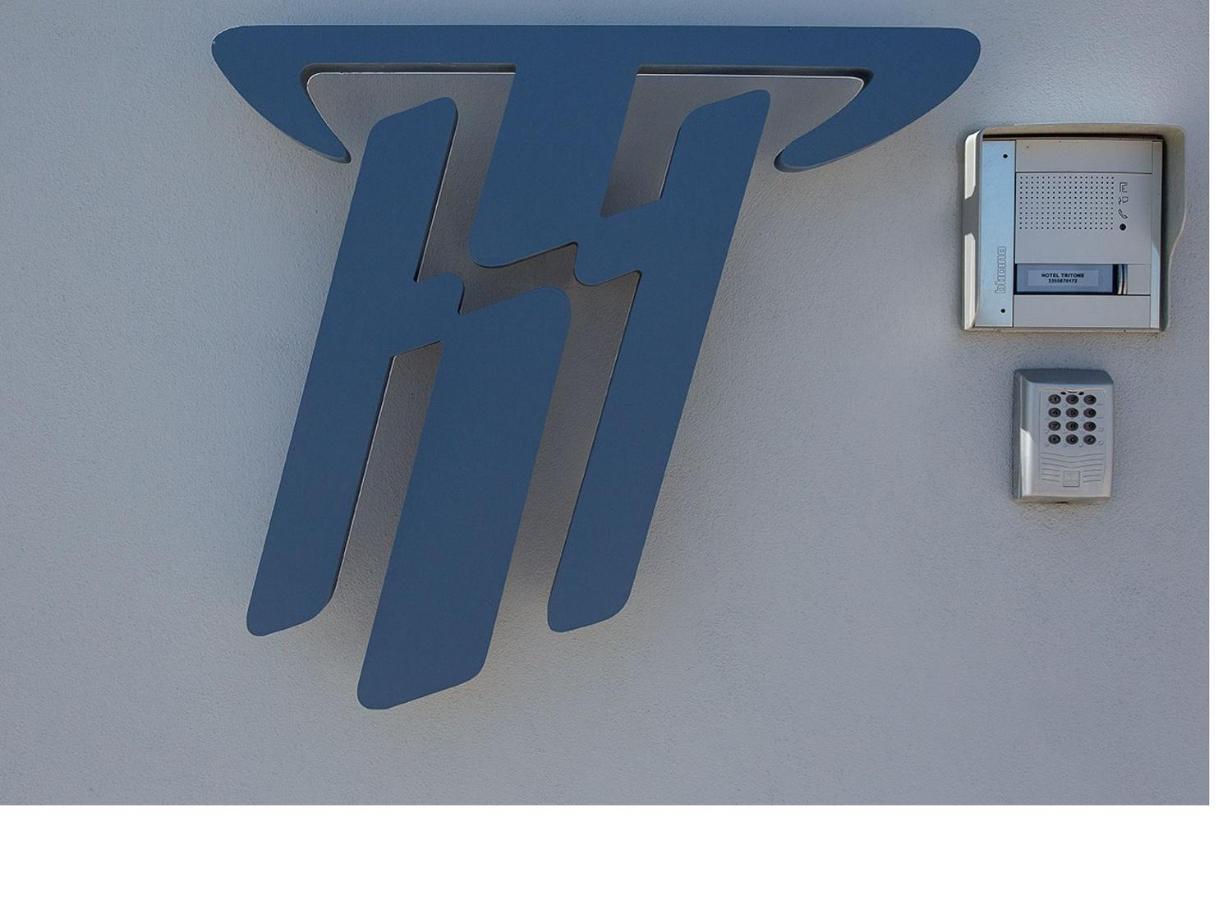 Hotel Tritone Senigallia Exterior photo